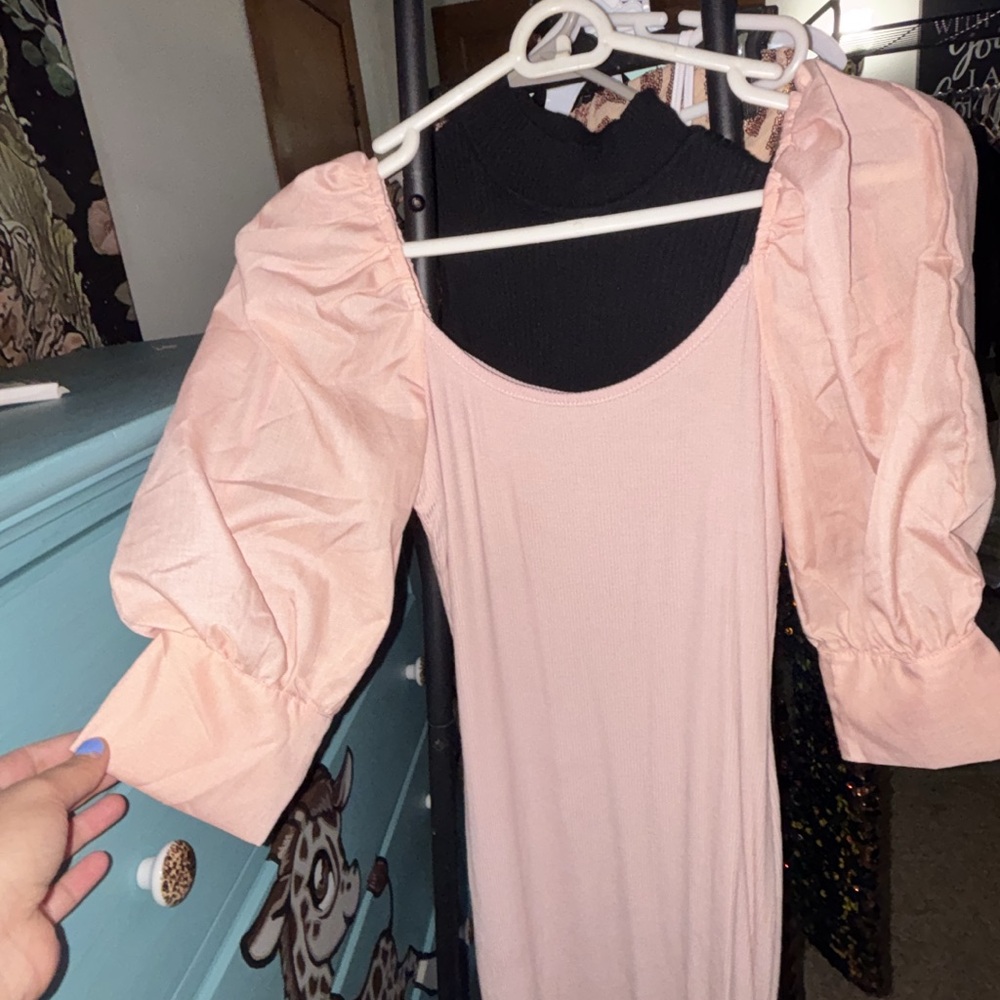 Elegant Pink Puff Sleeve Dress
